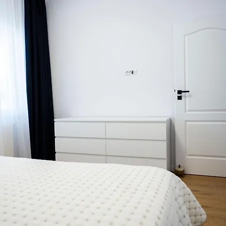 Lägenhet Cozy Rafy